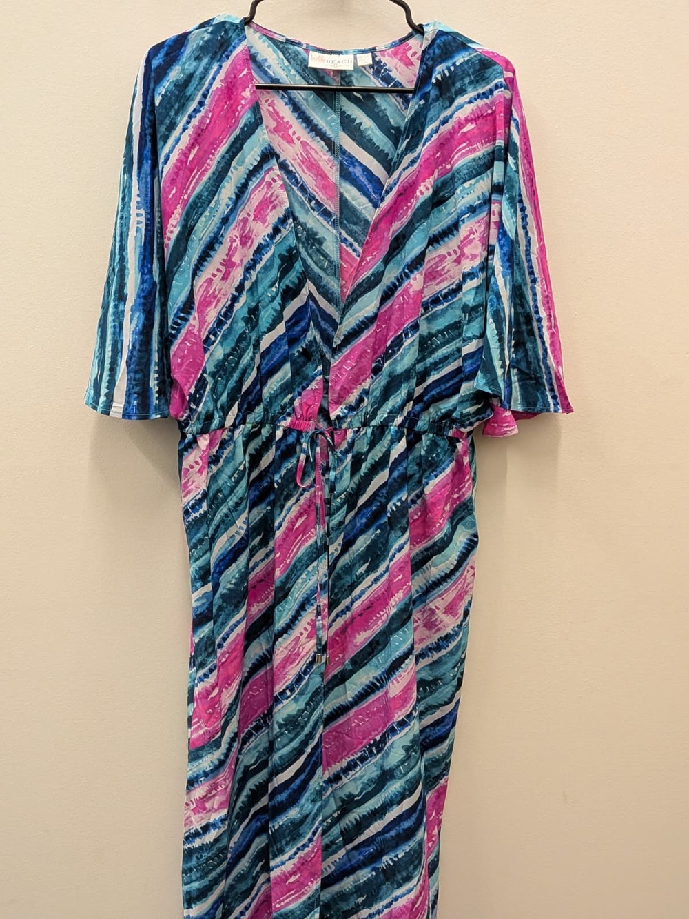 Belle Beach Kim Gravel MP Blue Pink Abstract Midi Dress Flutter Sleeve